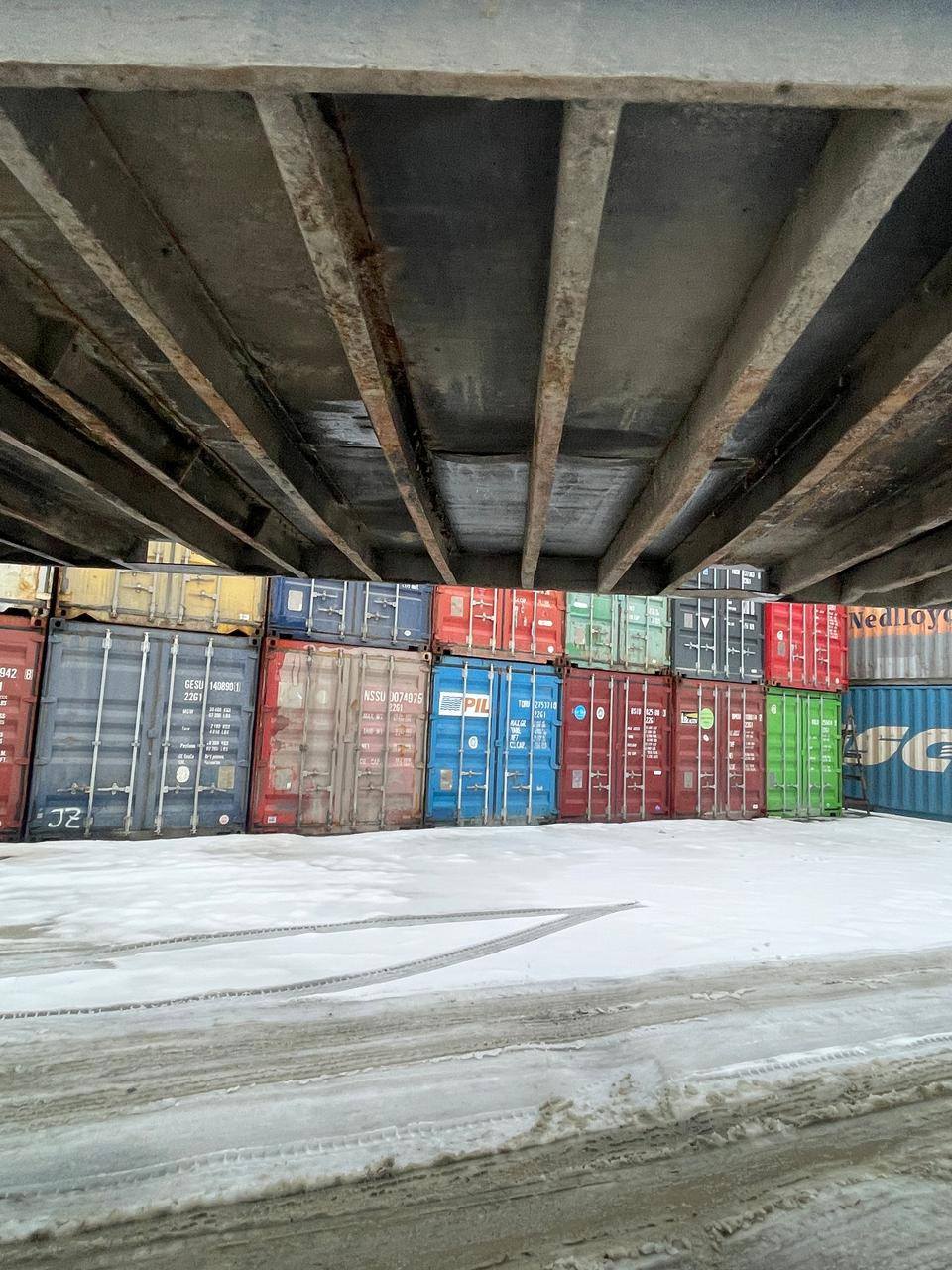 Морской контейнер AMFU3204969